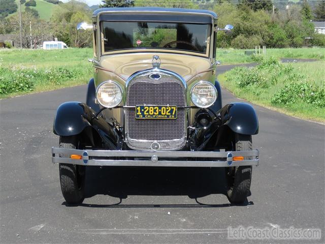 1928-ford-model-a-fordor-267.jpg