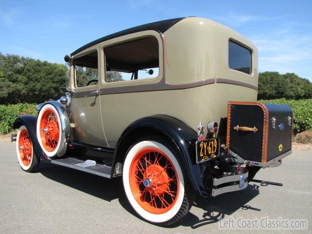 1929-ford-model-a-tudor-sedan-085.jpg