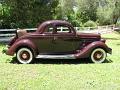 1935-ford-coupe-04250