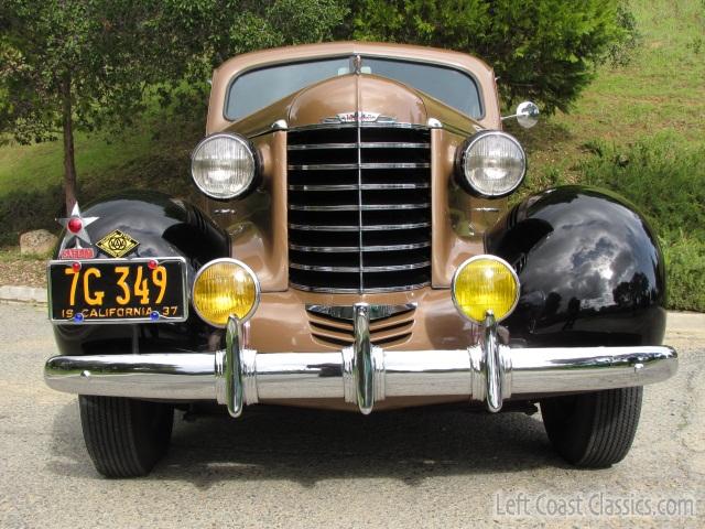1937-oldsmobile-six-336.jpg