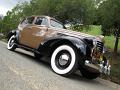 1937-oldsmobile-six-389