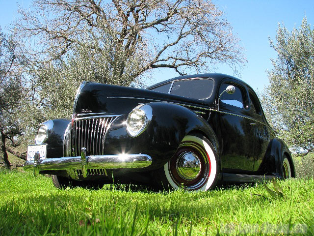 1939 Ford Deluxe Coupe for Sale