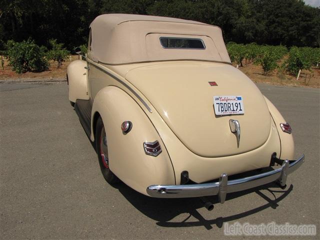 1940-ford-deluxe-convertible-014.jpg
