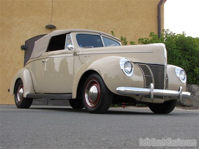 1940-ford-deluxe-convertible-029.jpg