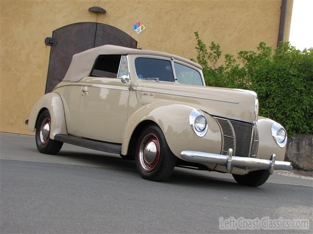 1940-ford-deluxe-convertible-033.jpg