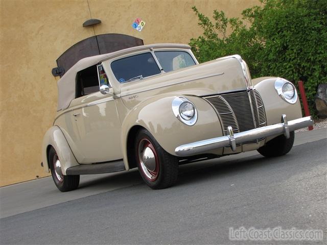 1940-ford-deluxe-convertible-034.jpg