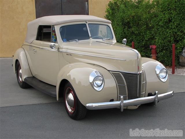 1940-ford-deluxe-convertible-035.jpg