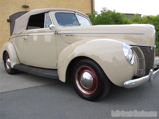 1940-ford-deluxe-convertible-056.jpg