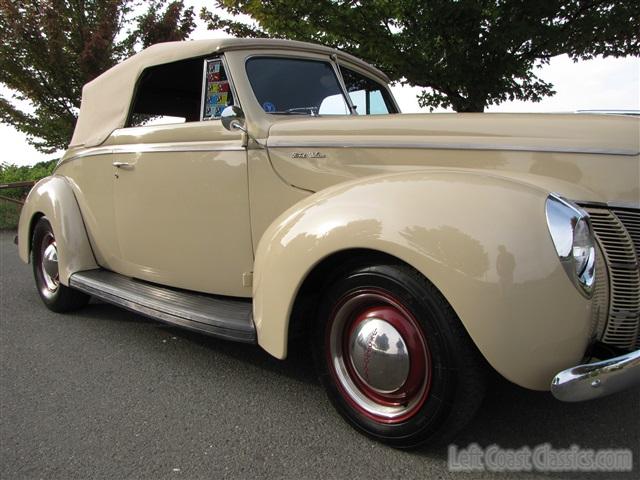 1940-ford-deluxe-convertible-057.jpg