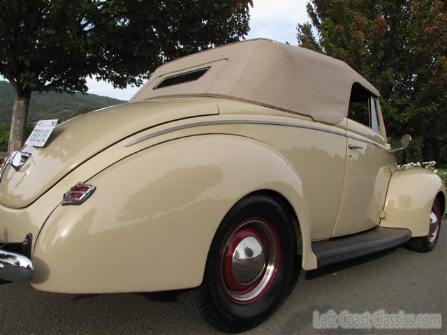 1940-ford-deluxe-convertible-063.jpg