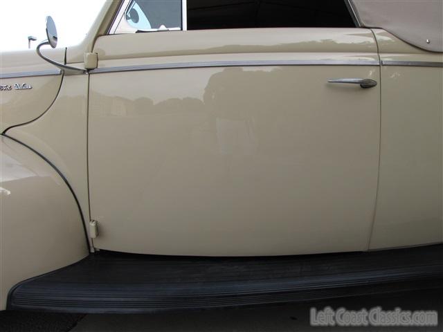 1940-ford-deluxe-convertible-079.jpg
