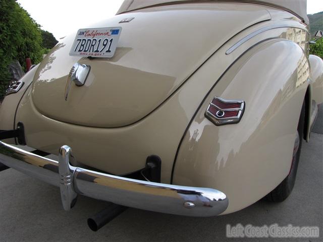 1940-ford-deluxe-convertible-083.jpg