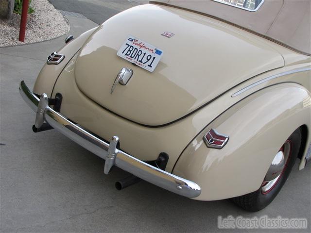 1940-ford-deluxe-convertible-090.jpg