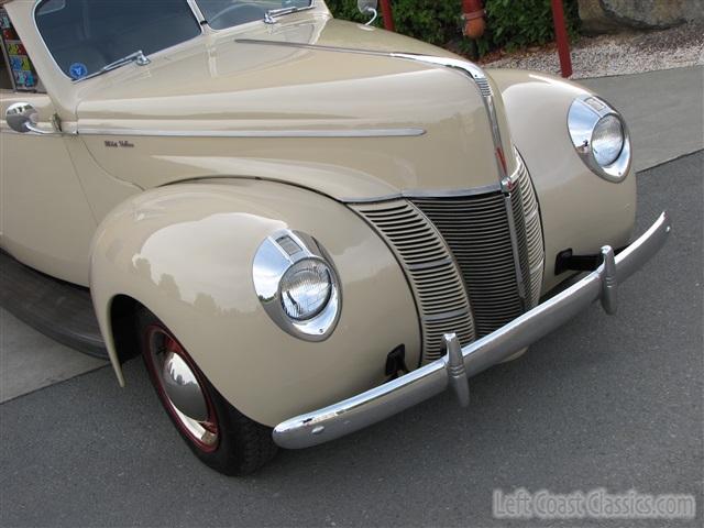 1940-ford-deluxe-convertible-095.jpg