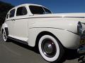 1941-ford-deluxe-043