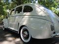 1941-ford-deluxe-049