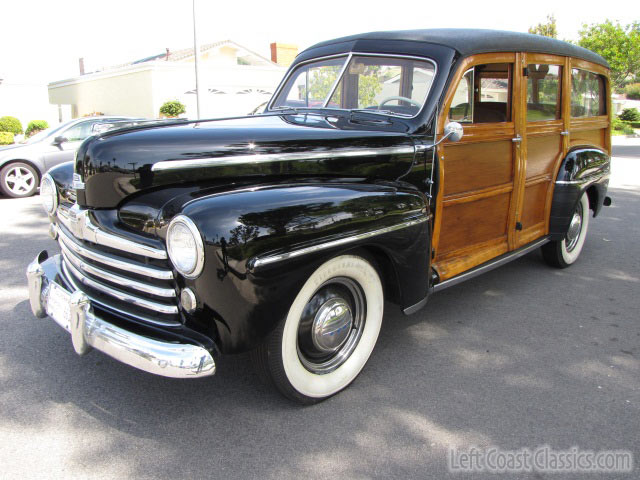 1947 Ford Super Deluxe Woody Slide Show