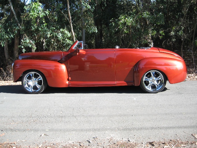 1947 Ford Roadster Side