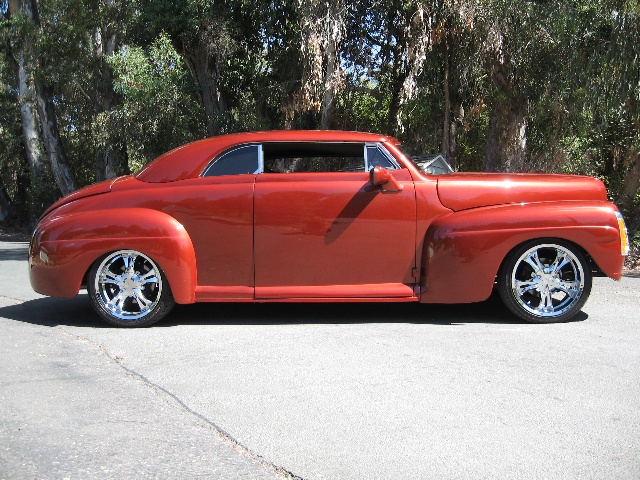 1947 Ford Roadster Side
