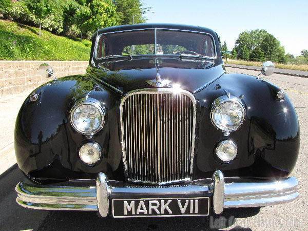 We have an absolutely beautiful classic 1952 Jaguar Mk 7 Saloon for sale
