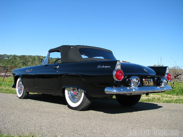 1955 Ford Thunderbird
