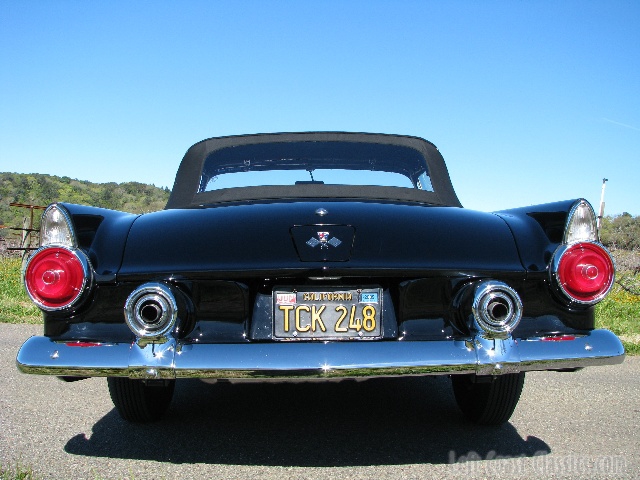 1955 Ford Thunderbird