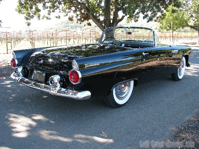 1955 Ford Thunderbird