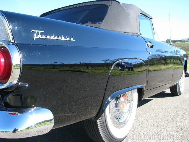 1955 Ford Thunderbird