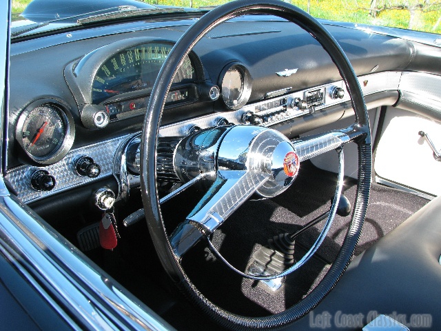 1955 Ford Thunderbird