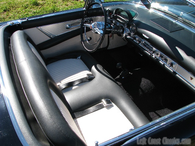 1955 Ford Thunderbird
