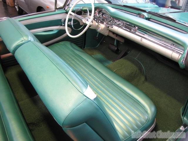 1957-oldsmobile-super88-984.jpg