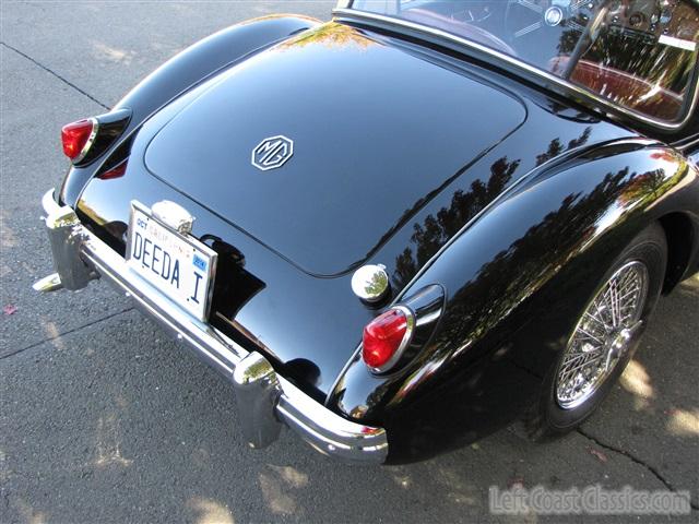 1959-mga-coupe-089.jpg