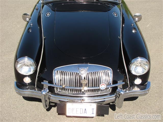 1959-mga-coupe-094.jpg