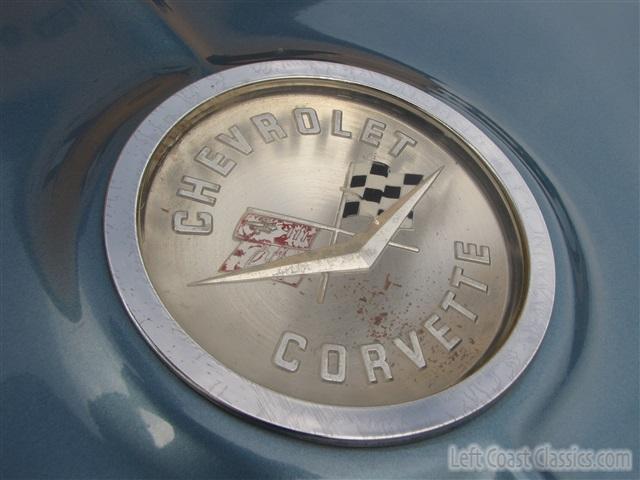1961-corvette-convertible-088.jpg