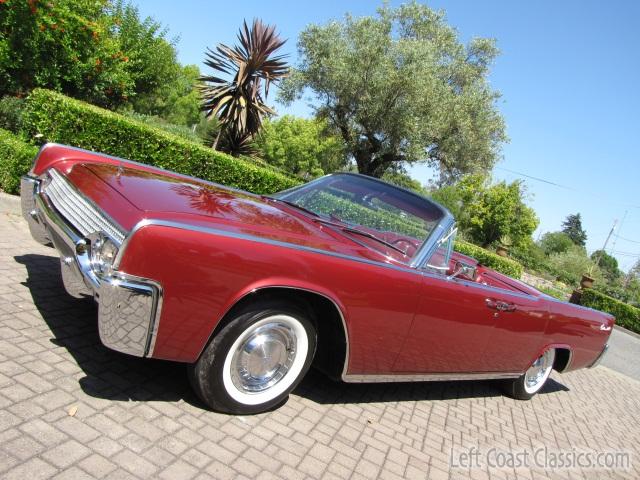 1961lincolncontinentalconvertible395jpg