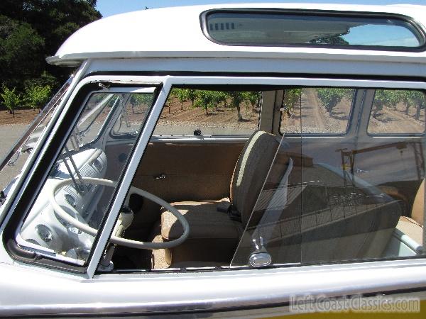 1966-vw-21-window-bus-139.jpg