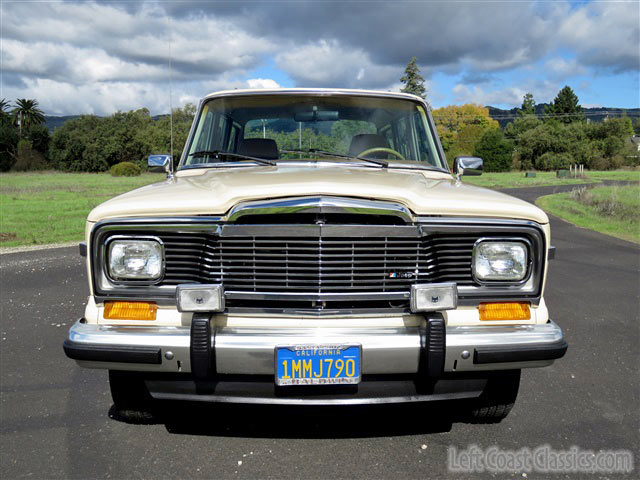 1985 Jeep Grand Wagoneer for Sale