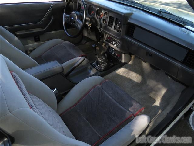 1986-ford-mustang-gt-convertible-187.jpg