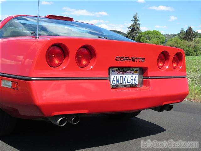 1987-chevrolet-corvette-049.jpg
