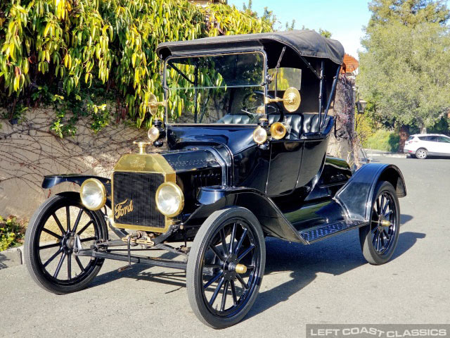 1915 Ford Model T Runabout Slide Show
