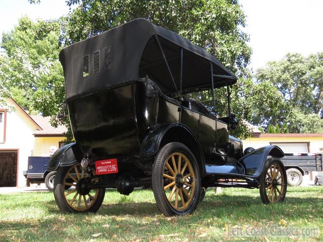 1917-ford-model-t-touring-046.jpg