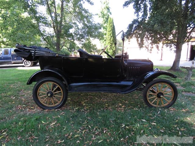 1917-ford-model-t-touring-048.jpg