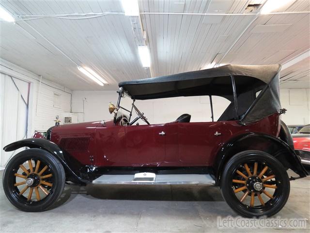 1921-hupmobile-touring-model-r-010.jpg