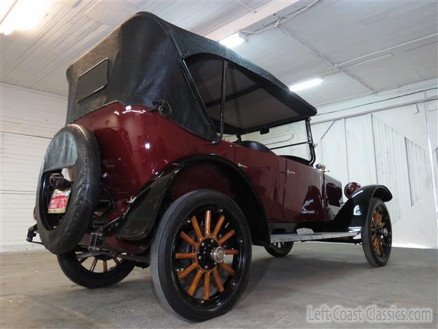 1921-hupmobile-touring-model-r-146.jpg