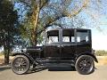 1926-ford-model-t-sedan-010