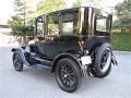 1926-ford-model-t-sedan-013