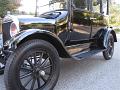 1926-ford-model-t-sedan-026