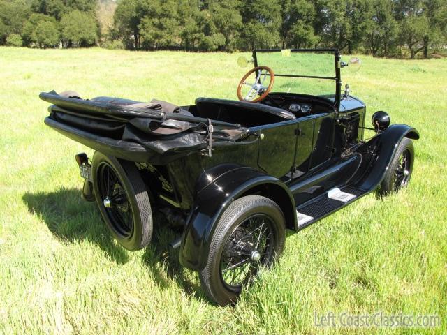 1926-ford-model-t-touring-027.jpg
