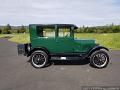 1926-ford-model-t-tudor-017