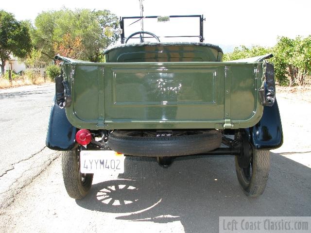 1926-ford-model-t-pickup-8141.jpg